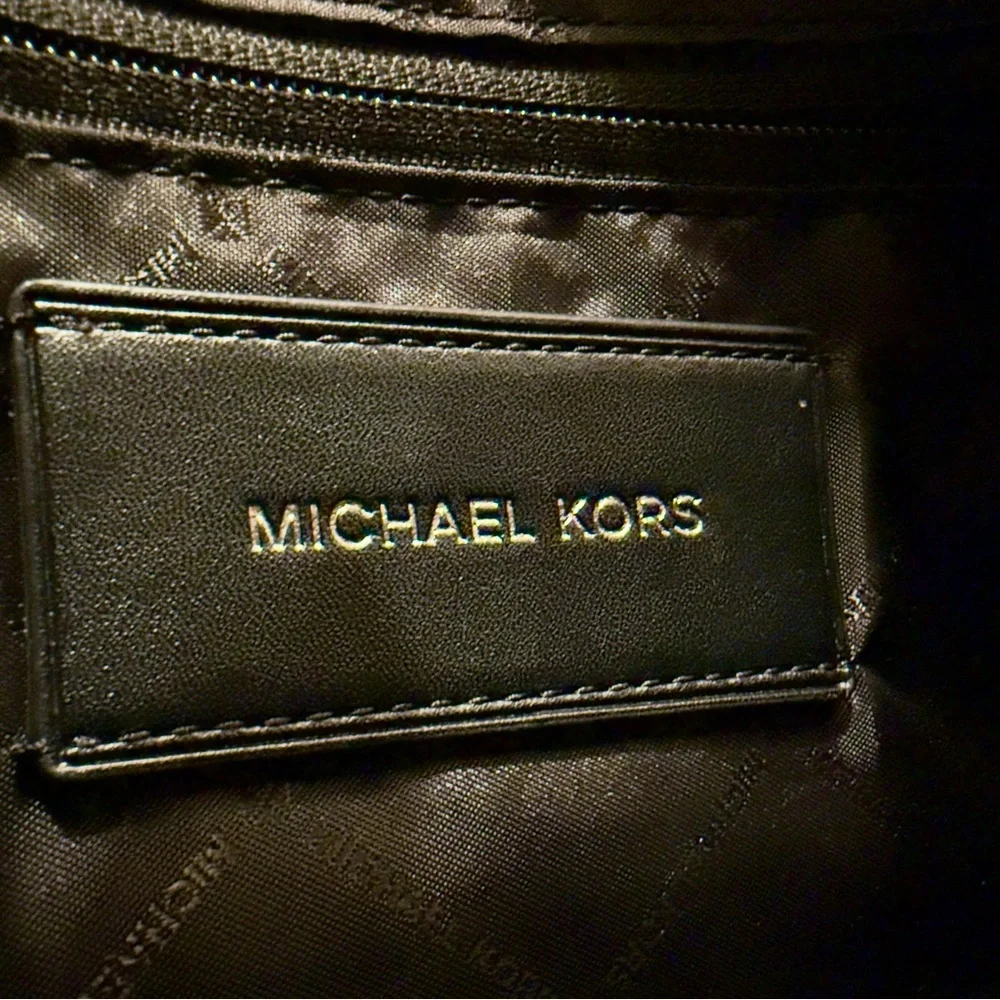 Michael Kors Cooper Camera Crossbody Bag